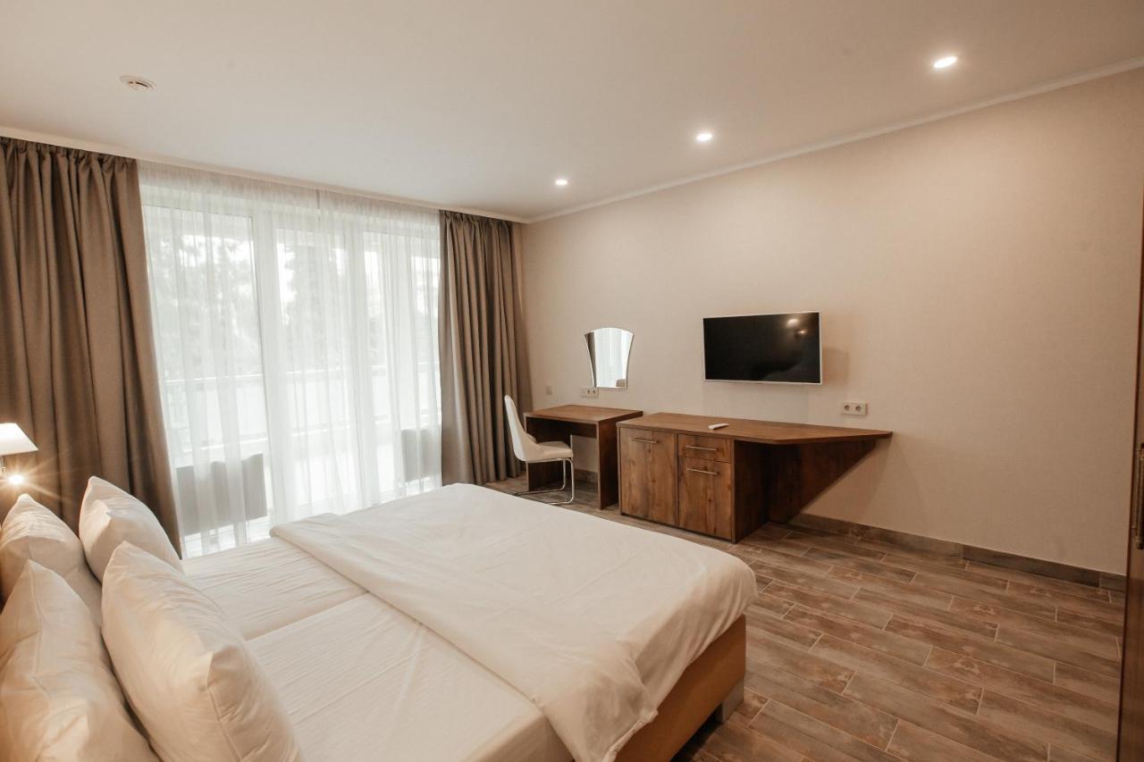 Amza Park Hotel Gagra Exteriör bild