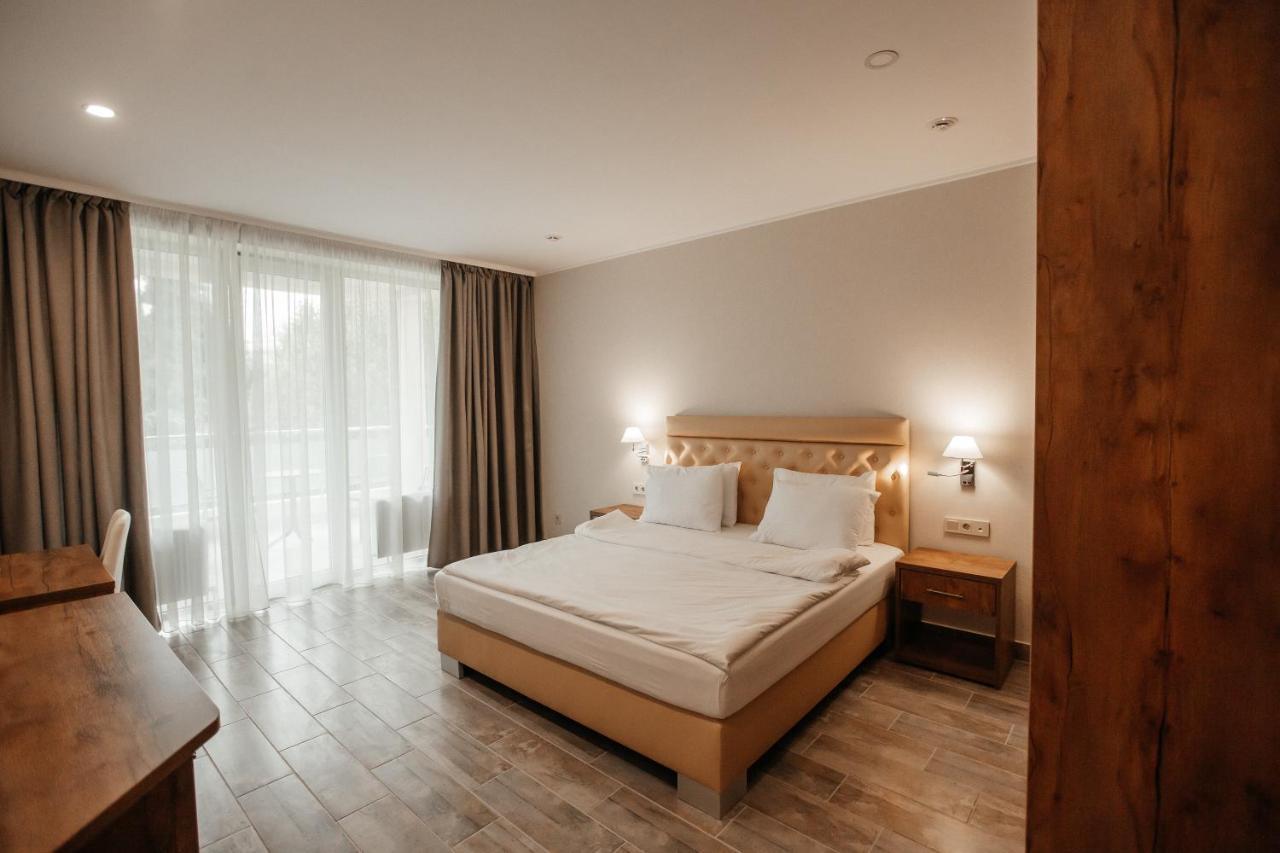 Amza Park Hotel Gagra Exteriör bild